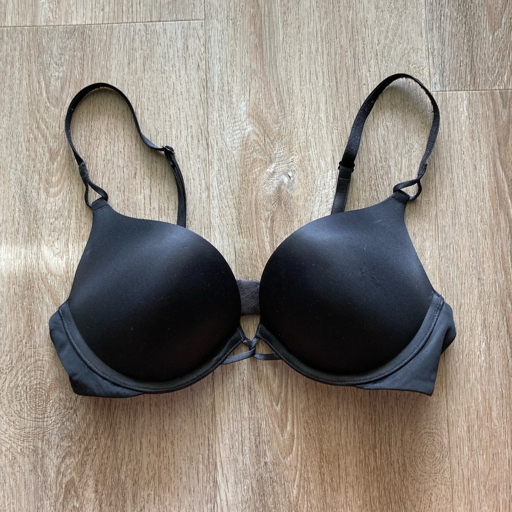 Victorias Secret bombshell bra